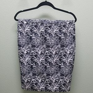 LULAROE CASSIE SKIRT SIZE MED